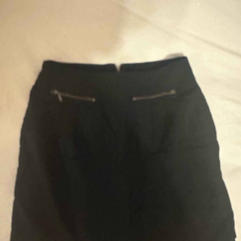 LOFT Elegant Black Skirt size 2 EUC